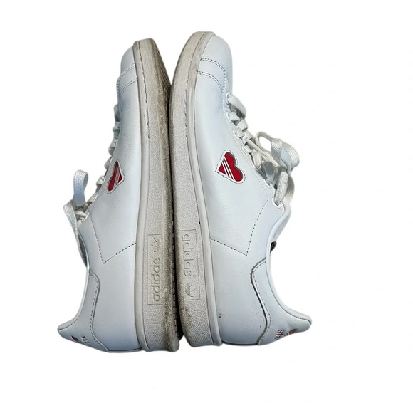 Adidas Stan Smith Women's Size 9.5 Athletic Shoes White Red heart Sneakers rare - Picture 6 of 10